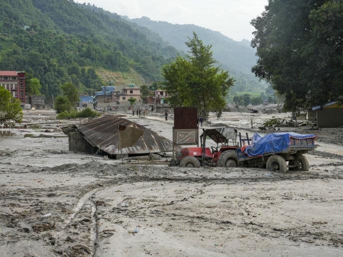नेपाळ महापूर मृतांचा आकडा ६७५ च्या वर