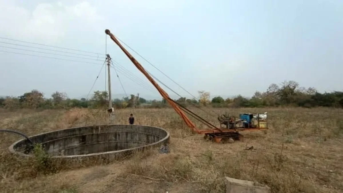 वाशिम जिल्ह्यात नवीन विहीर, बोअरवेल खोदण्यावर प्रशासनाची बंदी
