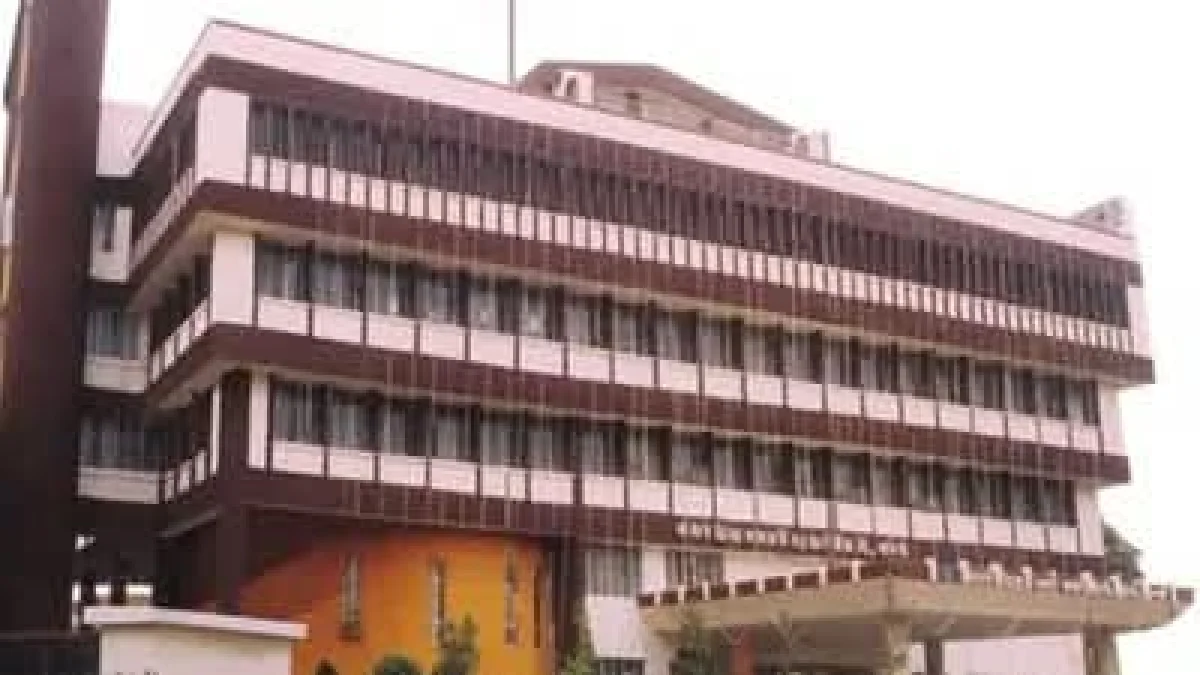 सांगली जिल्हा बँकेच्या निवडणुकीतून अनेक दिग्गजांची माघार