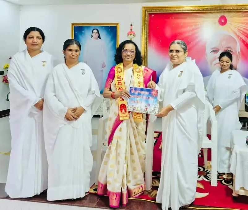 ब्रह्माकुमारीज विद्यालयात 'वृद्धजन दिवस' साजरा